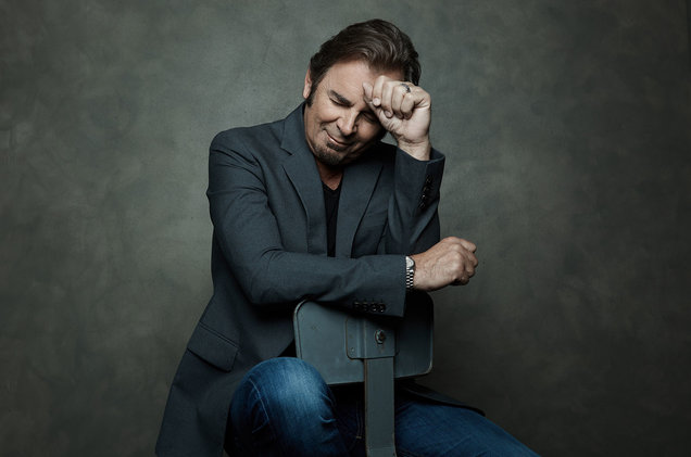 Jonathan-Cain-press-by-Micah-Kandros-2019-billboard-1548.jpg